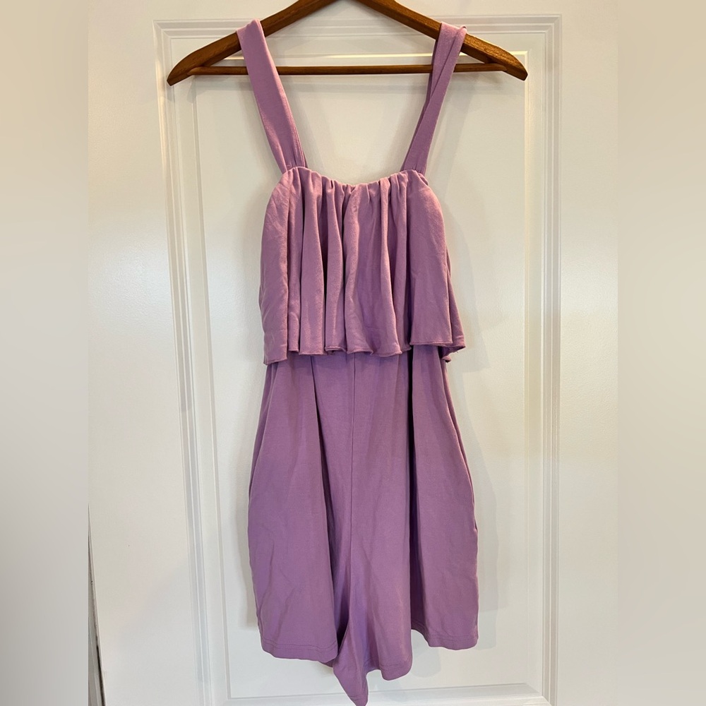 Smash + Tess Size XS Lilac Playful Shorty Romper EUC